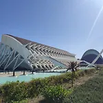 Florit Flats - Apartamentos Cerca Del Puerto, La Playa Y Ciudad De Las Ciencias