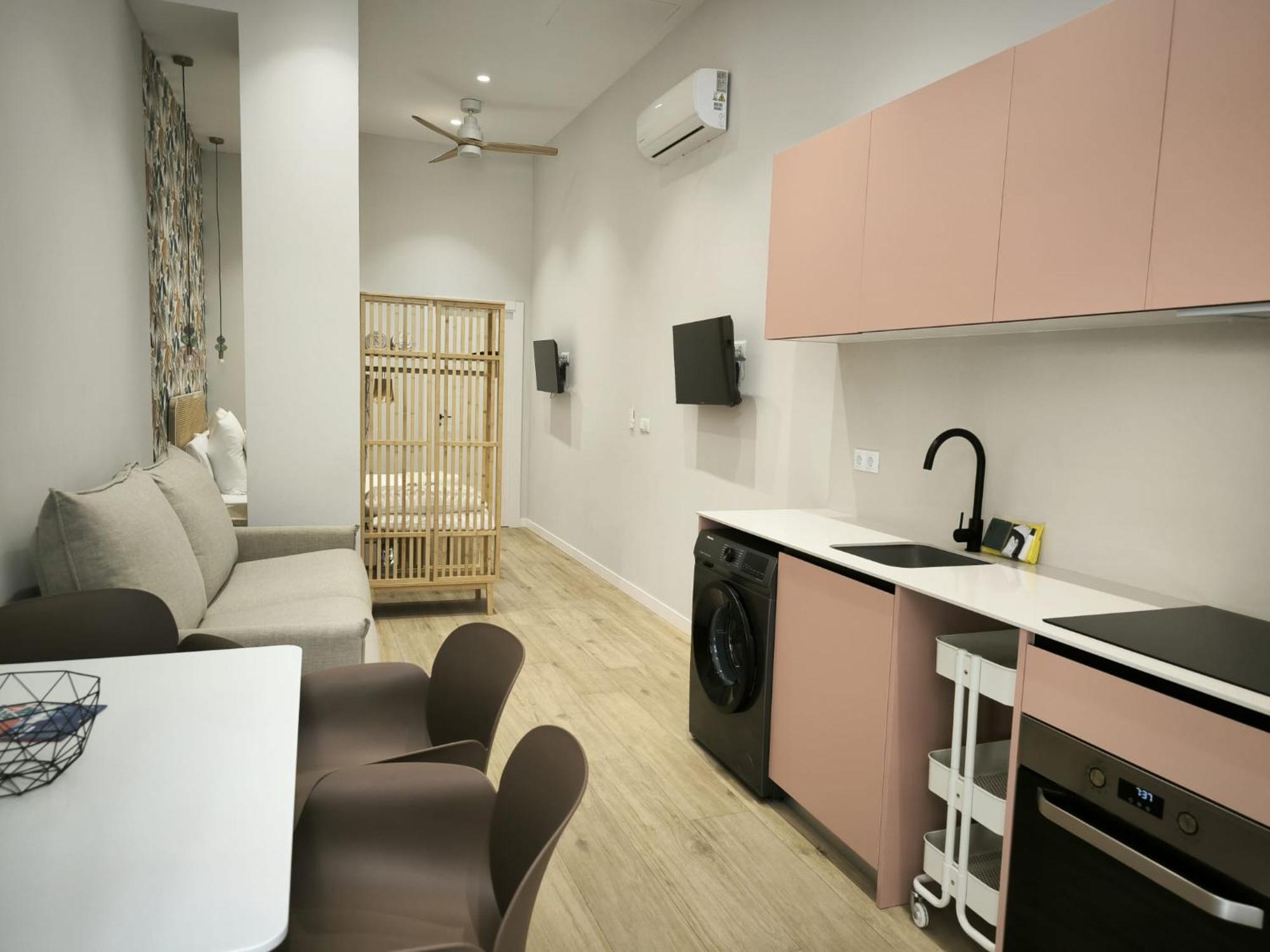 Florit Flats - Apartamentos Cerca Del Puerto, La Playa Y Ciudad De Las Ciencias