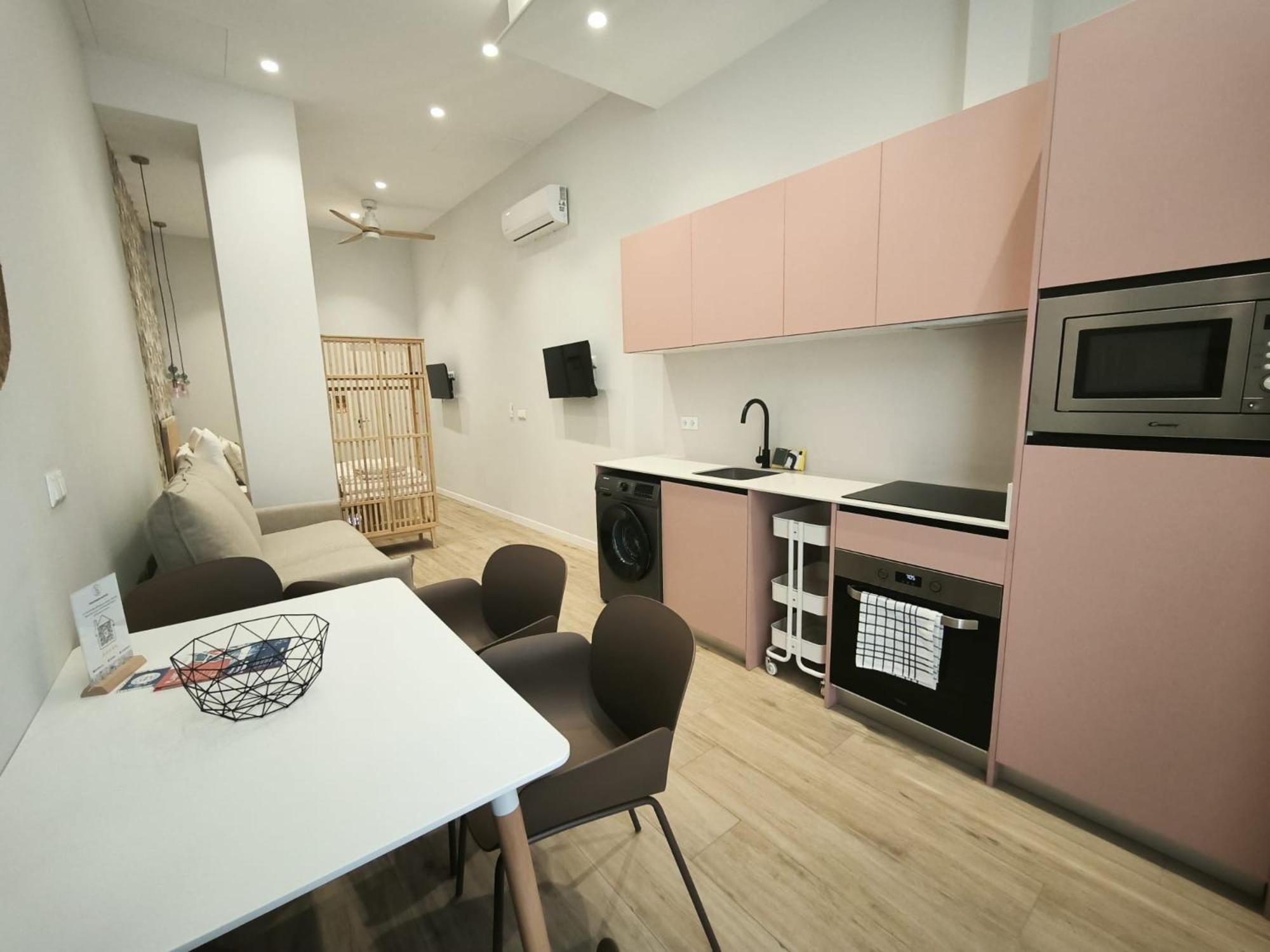 Florit Flats - Apartamentos Cerca Del Puerto, La Playa Y Ciudad De Las Ciencias